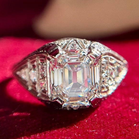 Antique Jewelry - Antique Platinum Emerald Cut Diamond 2.91 ctw Engagement Ring IGI Certified